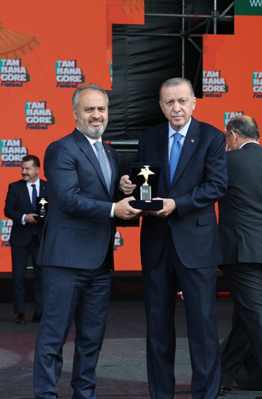 Bursa’ya ‘burs’ ödülü...